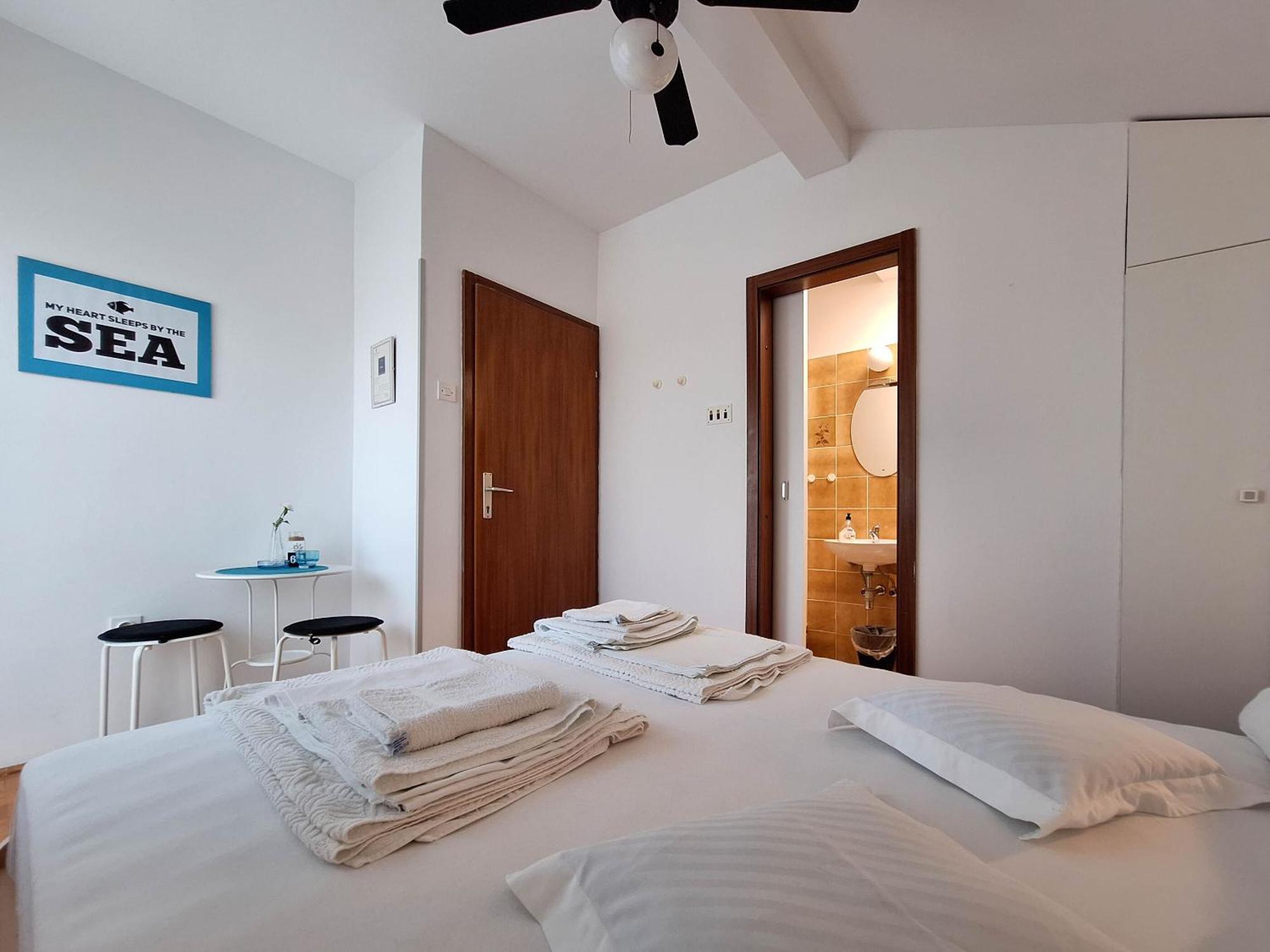Rooms Sofija Selce Exterior foto